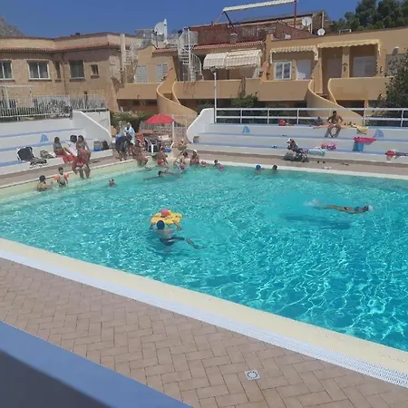 Lägenhet Ashur Mondello *