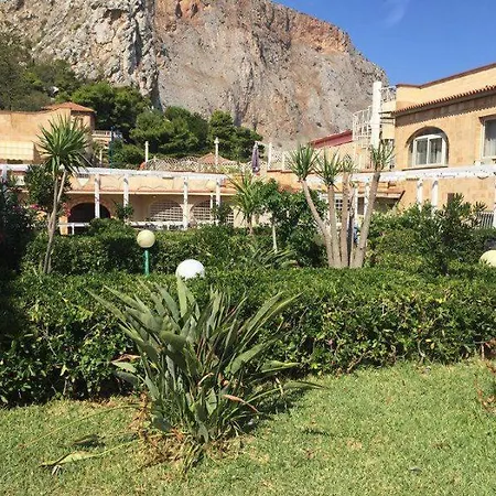 Ashur Mondello Palermo