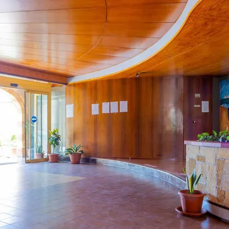 Ashur Mondello Apartment