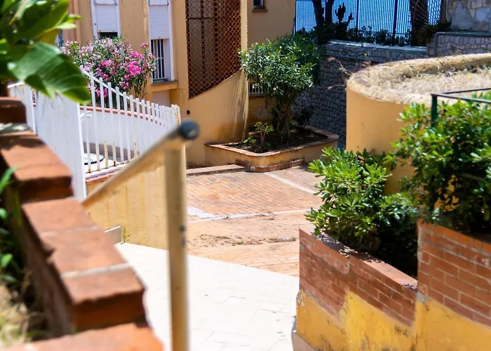 Ashur Mondello Apartamento Palermo